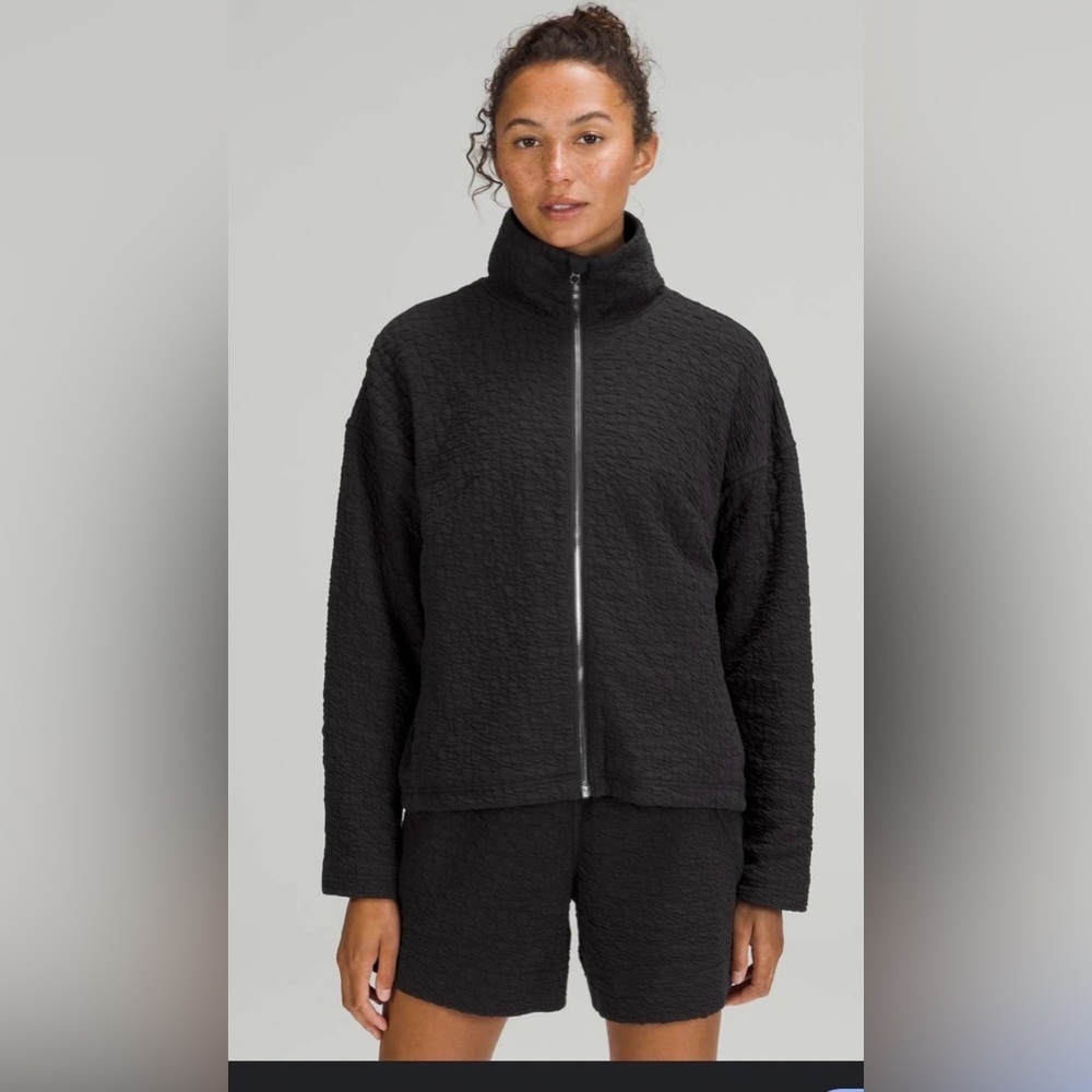 lululemon athletica Black Rippled Full Zip-Up textured Hoodie Size 4